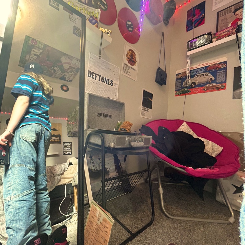 Meet your Posher, Karlie